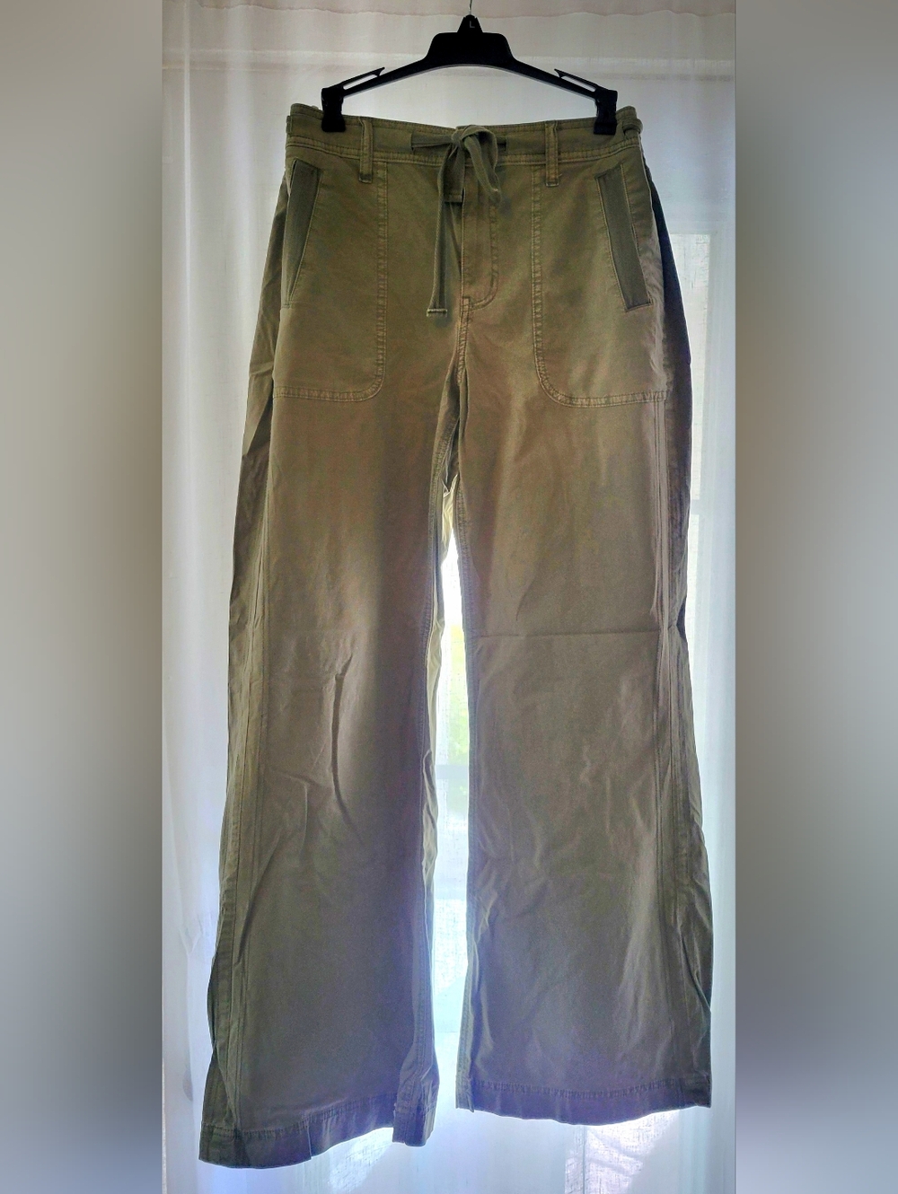 American Eagle Outfitters Women's Tall Wide Flare Pants